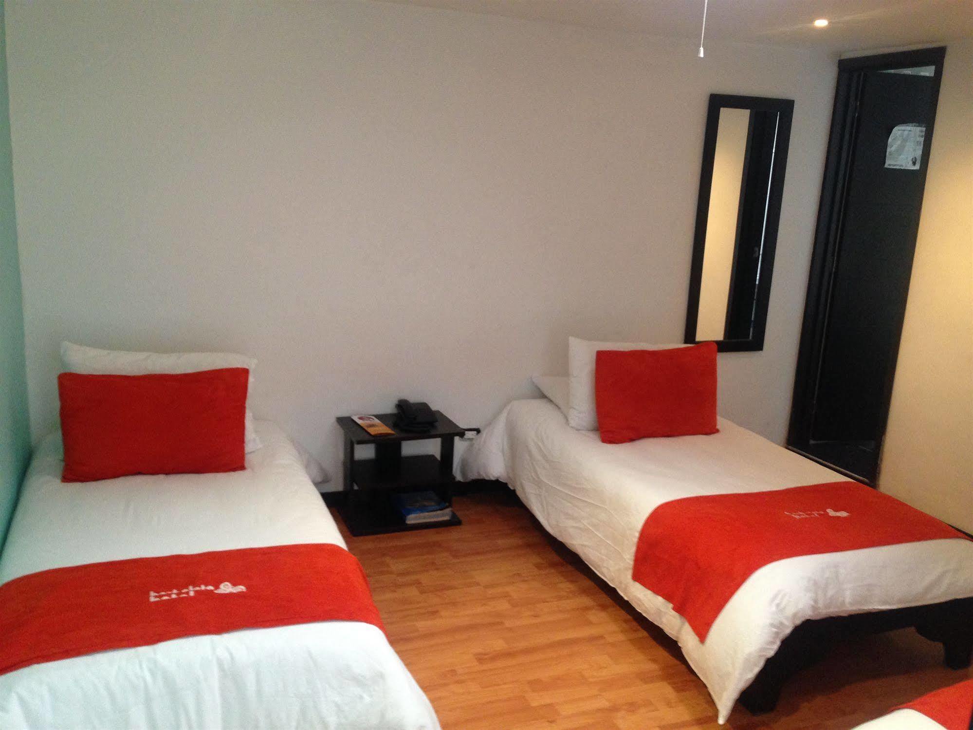 Borboleta Hotel Bogotá Eksteriør bilde